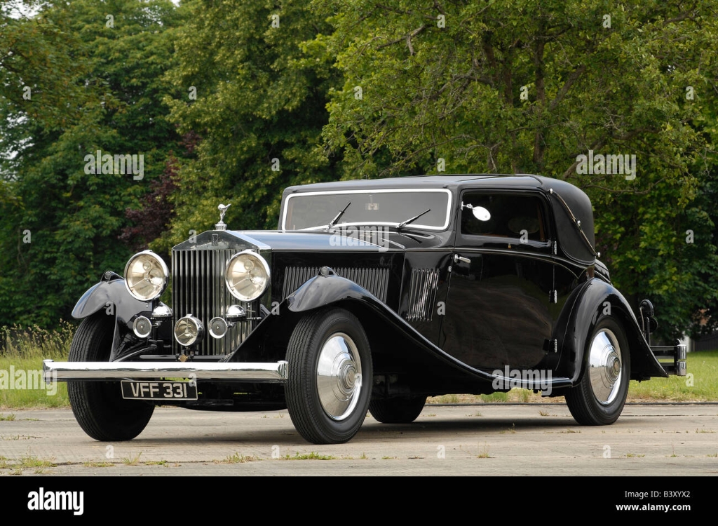 rolls-royce-phantom-2-continental-1933-B3XYX2.jpg